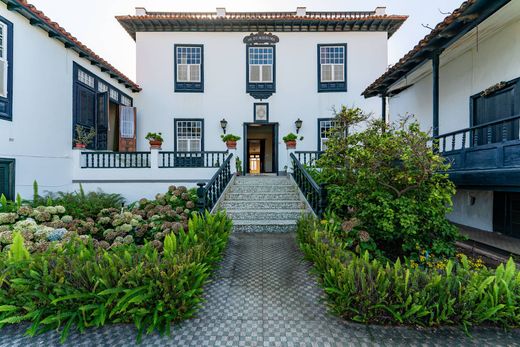 Detached House in Puerto de la Cruz, Province of Santa Cruz de Tenerife