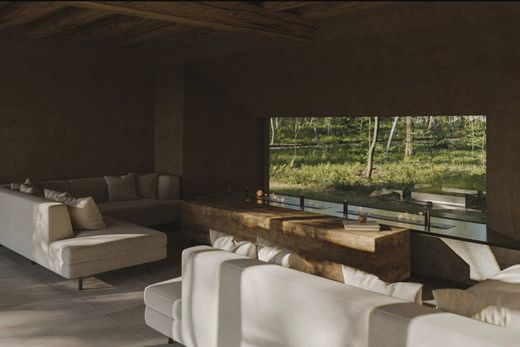 Μονοκατοικία σε Karuizawa, Kitasaku-gun