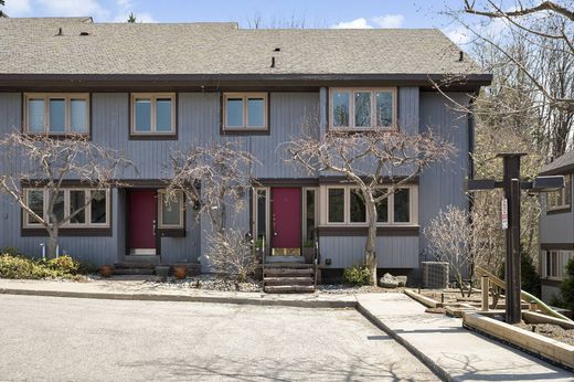 Townhouse in Toronto, Ontario
