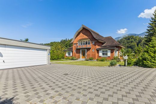 Sarnen, Obwaldenの一戸建て住宅