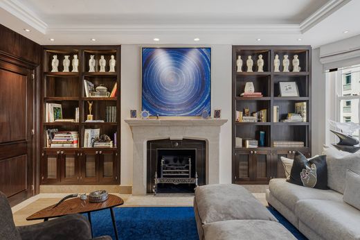 Apartment in London, Greater London