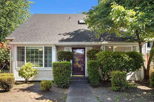 Townhouse in Kirkland, King County