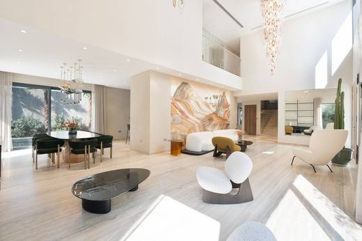 Villa in Dubai
