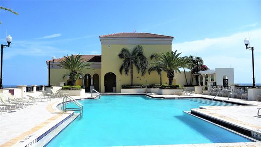 Apartment in West Palm Beach, Palm Beach