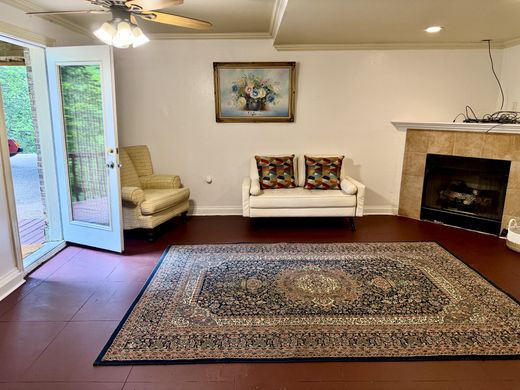 Detached House in Brentwood, Williamson County