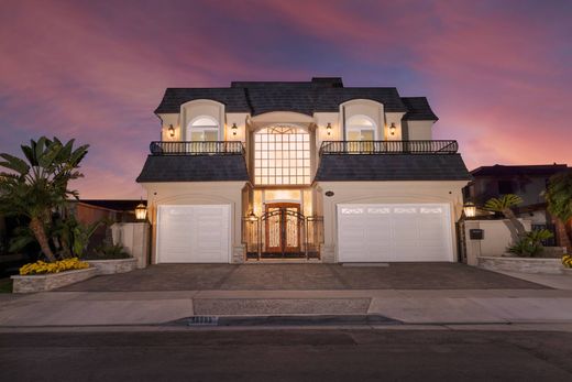 Detached House in Huntington Beach, Orange County