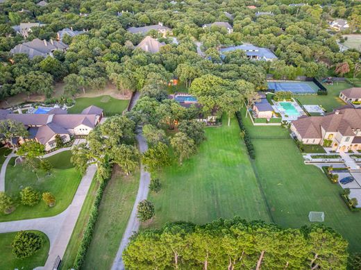 Casa Independente - Southlake, Tarrant County
