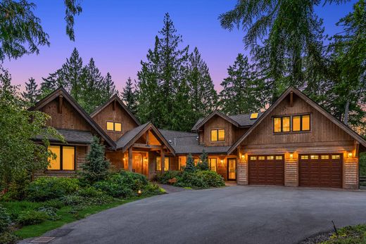 Detached House in Bainbridge Island, Kitsap County