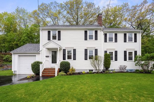 Detached House in Arlington, Middlesex County