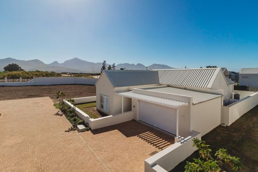 Dom jednorodzinny w George, Eden District Municipality