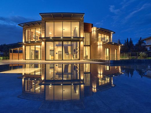 Villa in Lagonissi, Nomarchía Anatolikís Attikís