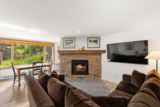 Apartment in Snowmass Village, Pitkin County