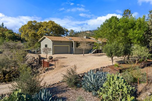 Detached House in Saint Helena, Napa County