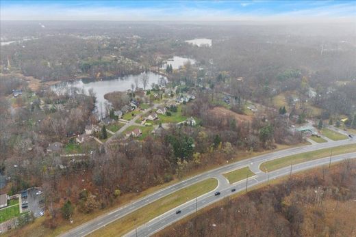 Grond in White Lake, Oakland County