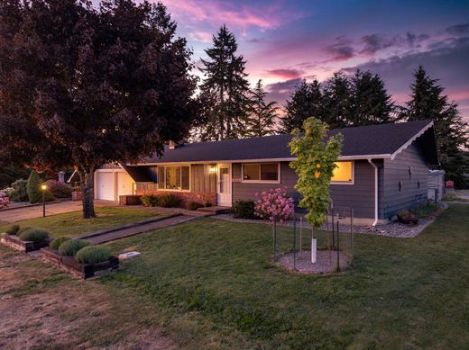 Detached House in Winlock, Lewis County