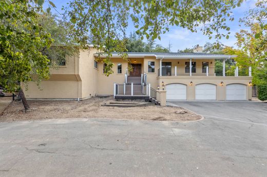 Vrijstaand huis in Saratoga, Santa Clara County