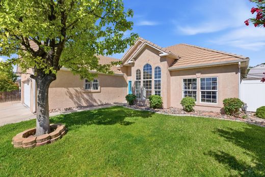 Detached House in Saint George, Washington County