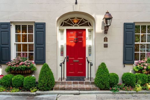Detached House for sale in Charleston