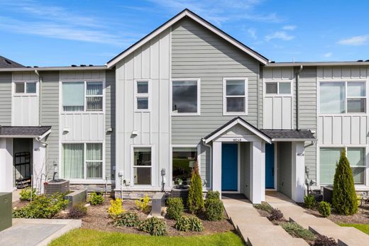 Apartment in Beaverton, Washington County