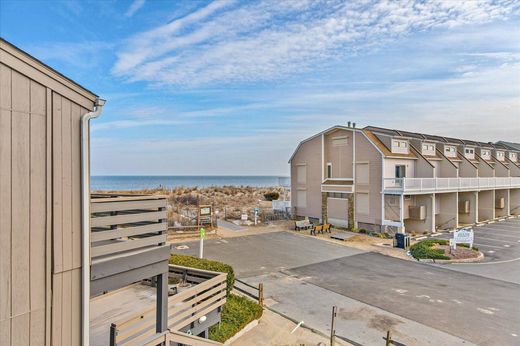 Detached House in Dewey Beach, Sussex County