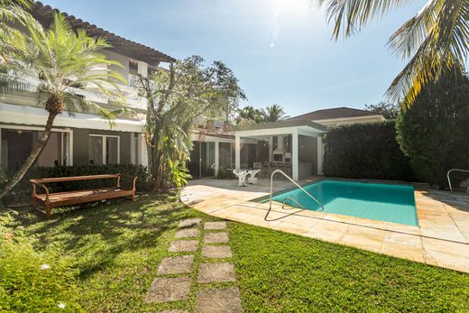 Detached House in Rio de Janeiro