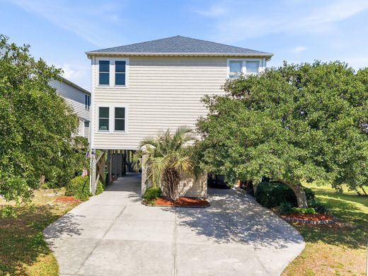 Duplex in Surf City, Pender County