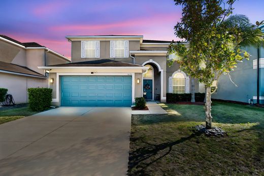 Detached House in Land O' Lakes, Pasco County