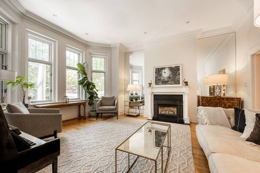 Μονοκατοικία σε Westmount, City of Montréal