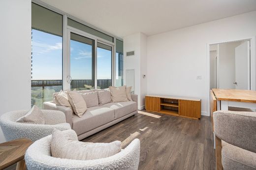 Apartment / Etagenwohnung in Toronto, Ontario