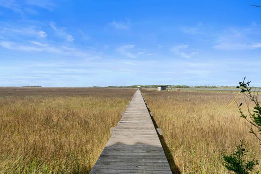 Detached House in Folly Beach, Charleston County