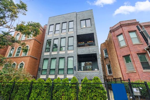 Apartment in Chicago, Cook County