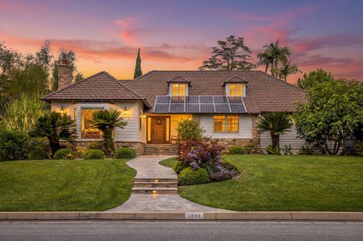 Detached House in San Marino, Los Angeles County