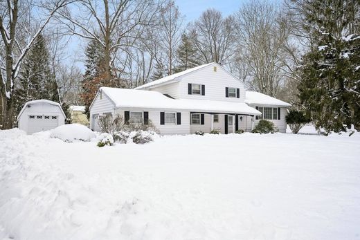 Detached House in Millington, Morris County