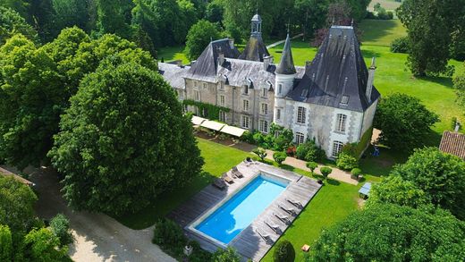 Casa Unifamiliare a Saint-Martin-de-Ribérac, Dordogna