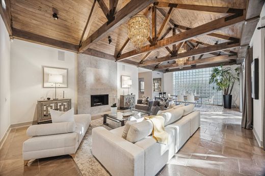 Detached House in Houston, Harris County