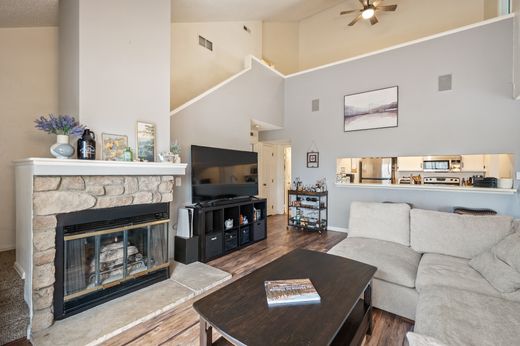 Apartment in Denver, Denver County