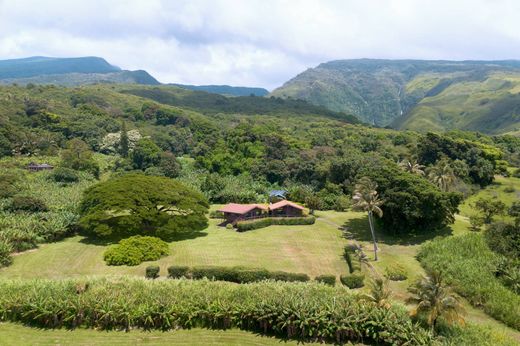 Luxury home in Hana, Maui