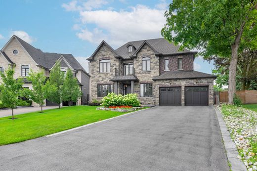 Detached House in Vaughan, Ontario