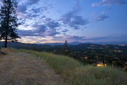 Terreno en Redding, Shasta County