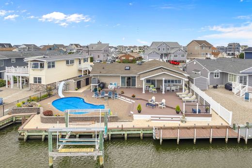 Detached House in Lavallette, Ocean County