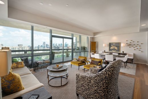 Apartment in Dallas, Dallas County