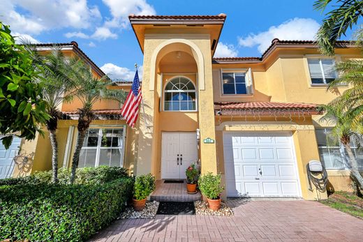 Townhouse in Davie, Broward County