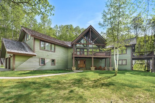 Luxury home in Crested Butte, Gunnison County