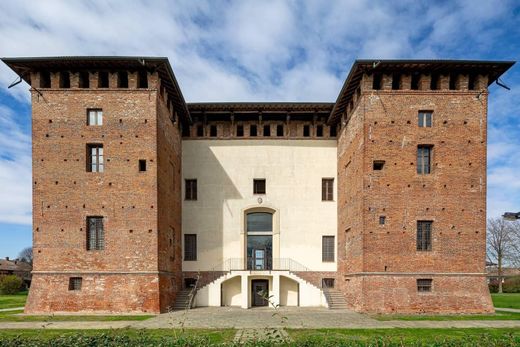 Castle in Pieve Emanuele, Milan