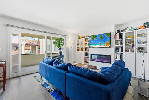 Apartment in Culver City, Los Angeles County