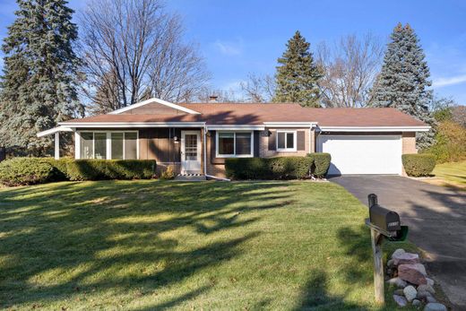 Detached House for sale in Glendale