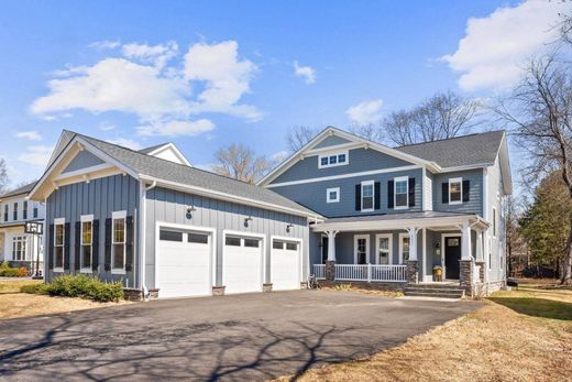 Luxury home in Alexandria, City of Alexandria