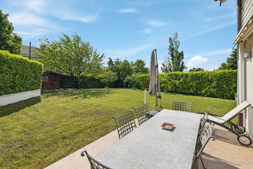 بيت مستقل ﻓﻲ Vésenaz, Geneva