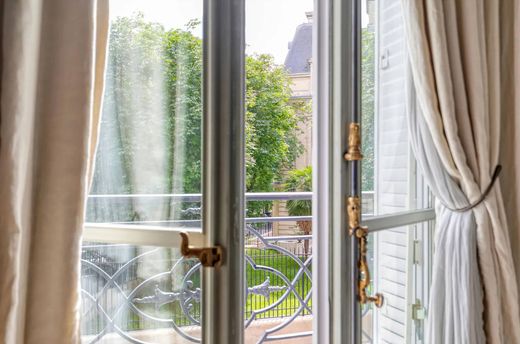 Квартира, La Muette, Auteuil, Porte Dauphine, Paris