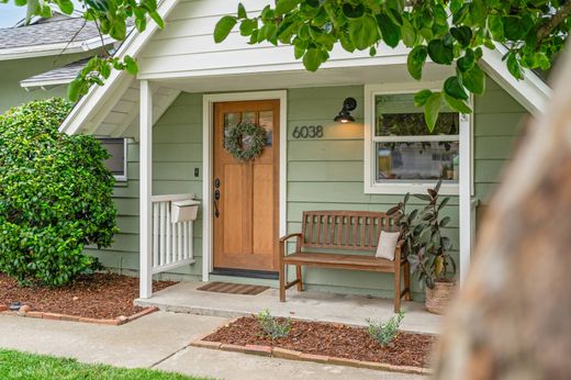 Casa Unifamiliare a Ventura, Ventura County